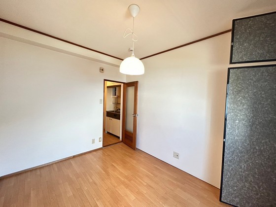 居室・リビング　※別部屋の写真です