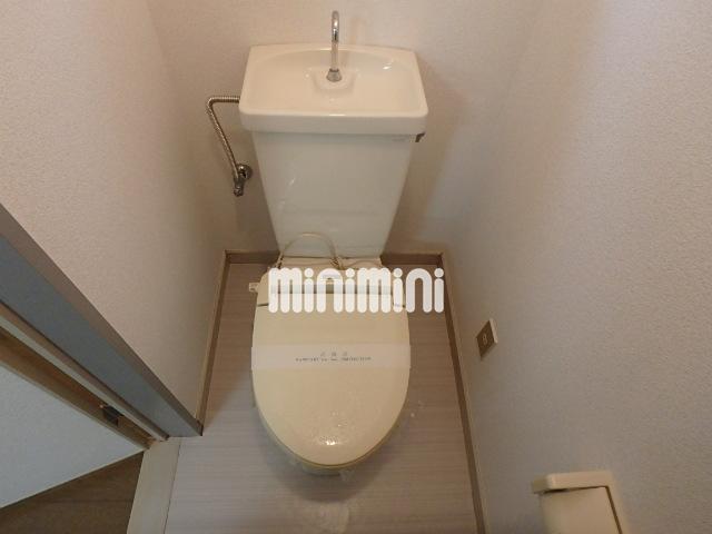 トイレ　清潔感のある洋式トイレです。