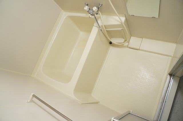 バス・シャワールーム　浴室