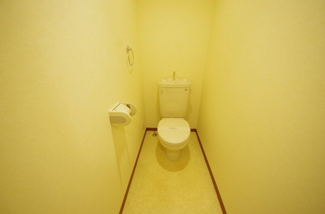 トイレ　ゆったりとした空間のトイレです