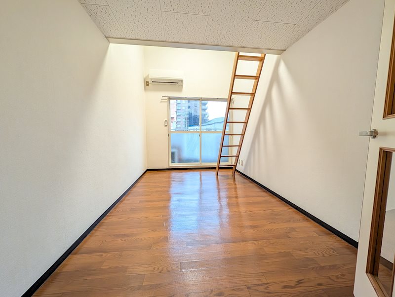 居室・リビング　室内写真