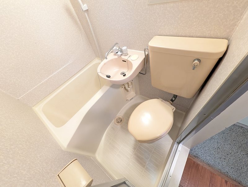 バス・シャワールーム　３点バス