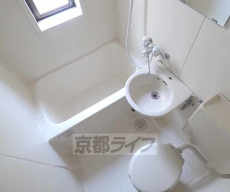 バス・シャワールーム　バスです。