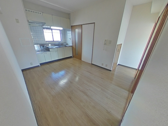 居室・リビング　※別部屋の写真です