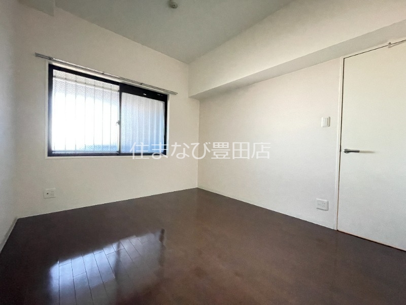 その他部屋・スペース　別室同型写真／反転