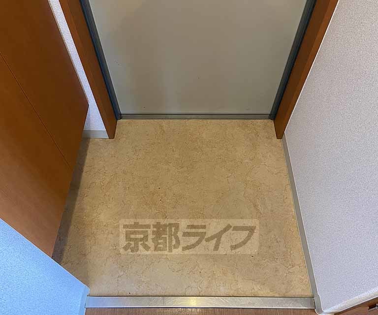玄関　靴収納付きの玄関