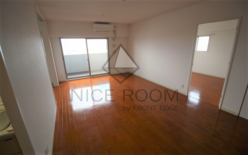 居室・リビング　セノアタワー新大阪　リビング