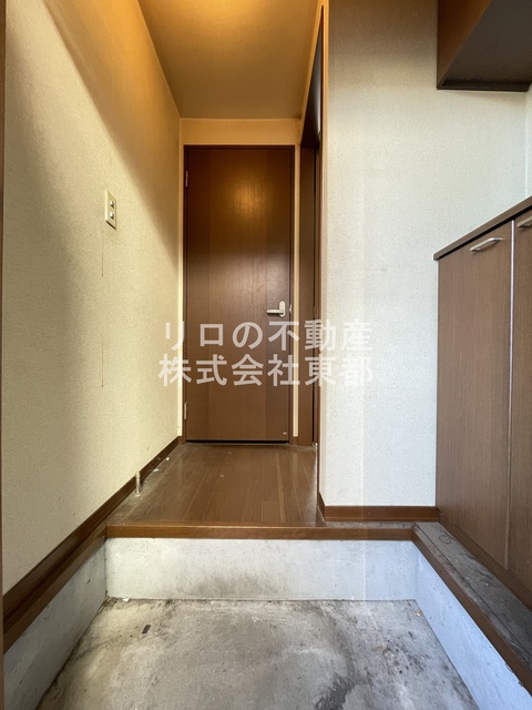 玄関　すっきりシンプルな玄関スペースです！