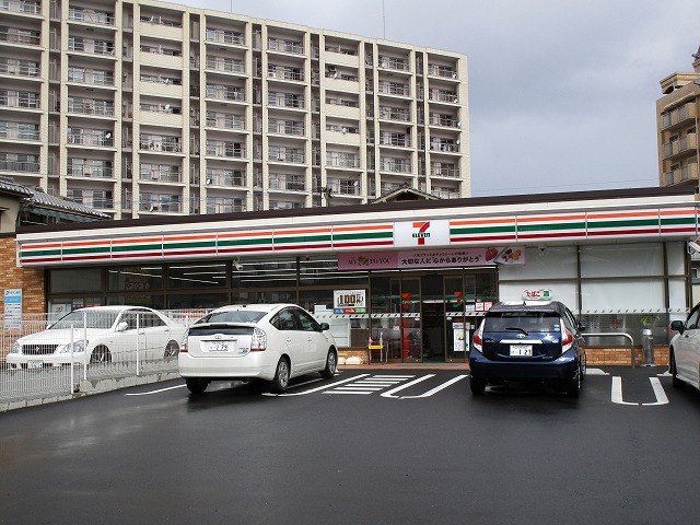 コンビニ　セブンイレブン小倉清水3丁目店（コンビニ）まで210m