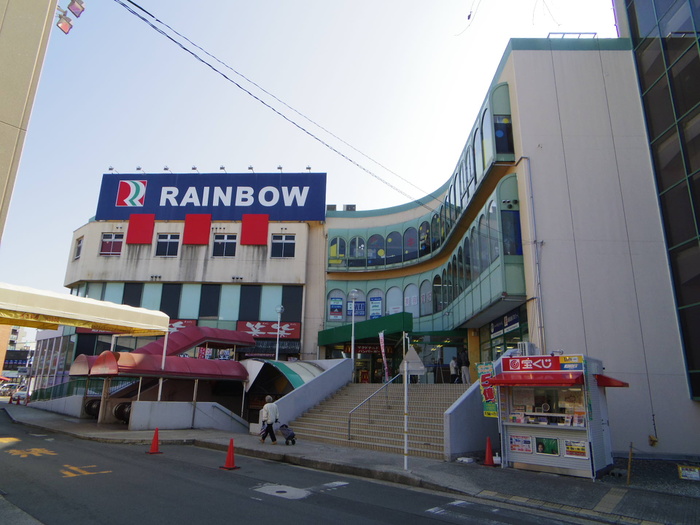 スーパー　近商ストア小倉店（スーパー）まで1600m