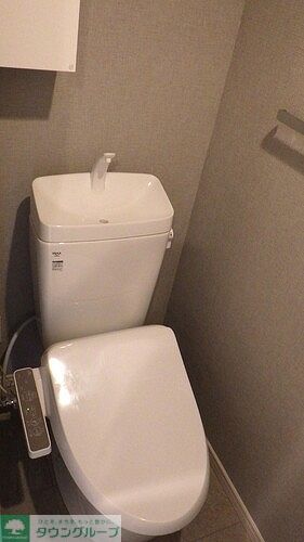 トイレ　トイレ　※同タイプ（203号室）の写真