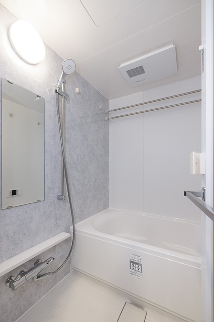 バス・シャワールーム　※写真は同タイプ住戸です。