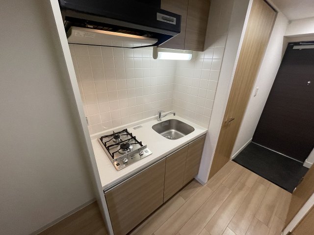 キッチン　コンパクトなキッチンで掃除もラクラク