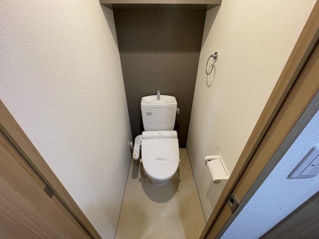 トイレ　落ち着いたトイレです