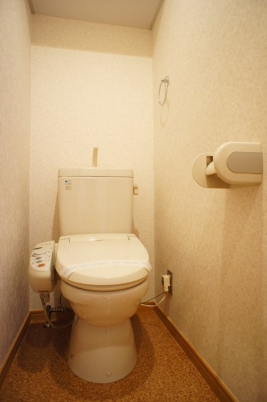 トイレ　図面と現状が相違がある場合には現状を優先