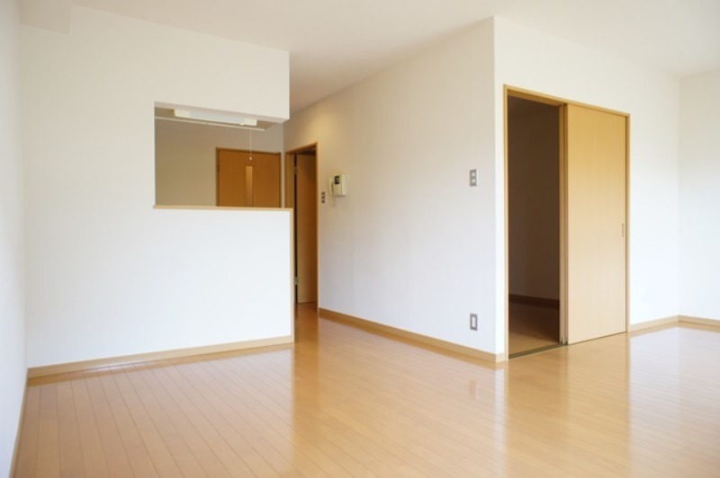 居室・リビング　図面と現状が相違がある場合には現状を優先