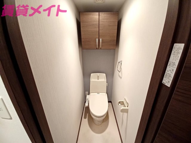 トイレ　別部屋画像参考