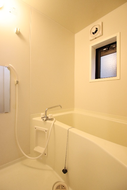 バス・シャワールーム　別室の参考写真です。※現況優先