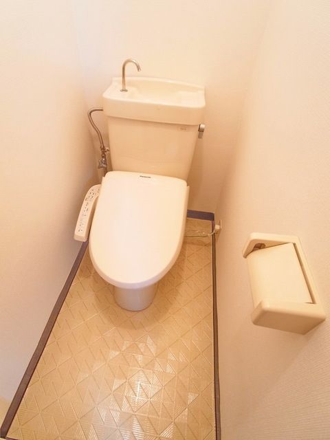 トイレ　トイレ