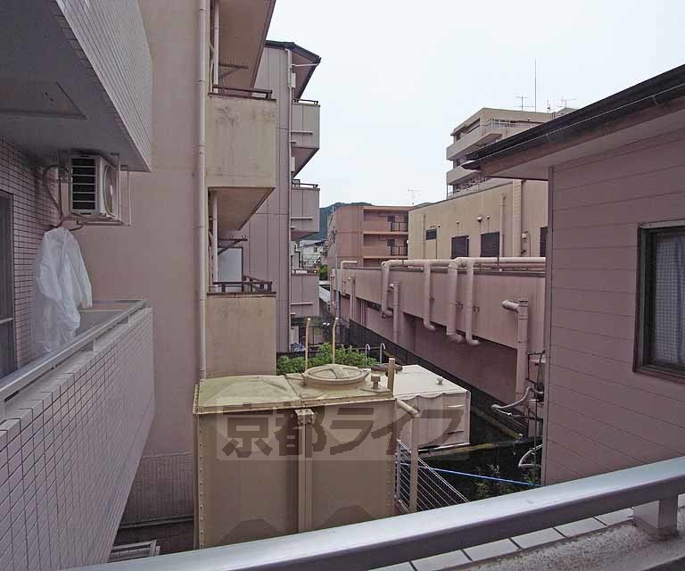 眺望　静かな住宅街です。