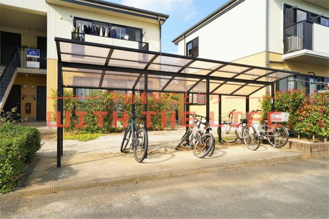 その他共有部分　朝の支度にも助かる、独立の洗髪洗面化粧台