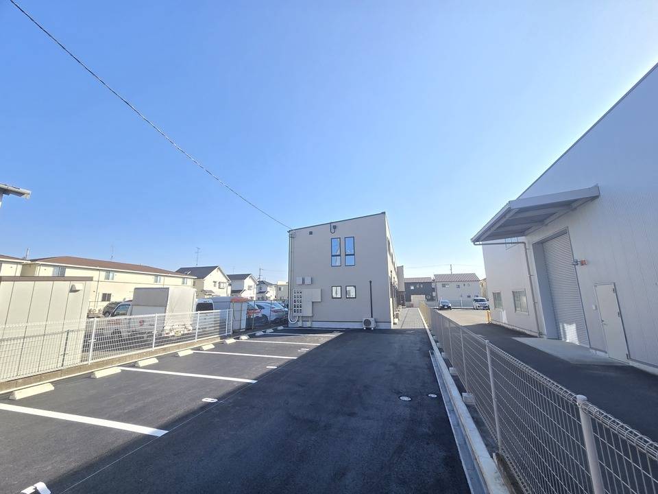 駐車場　駐車場