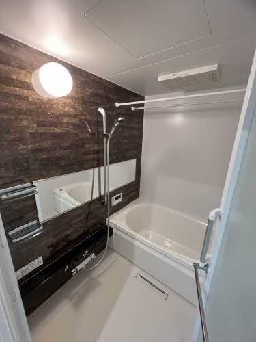 バス・シャワールーム　浴室