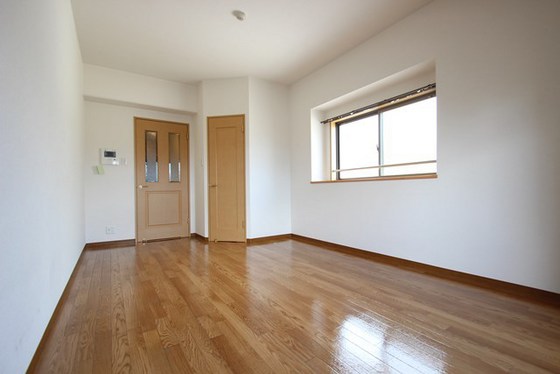 居室・リビング　※別部屋の写真です