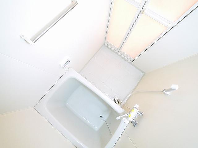 バス・シャワールーム　日々の暮らしに欠かせないお風呂です