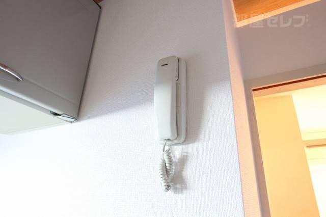 セキュリティ　インターホンあります。