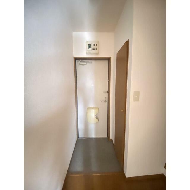 玄関　他のお部屋の参考写真です