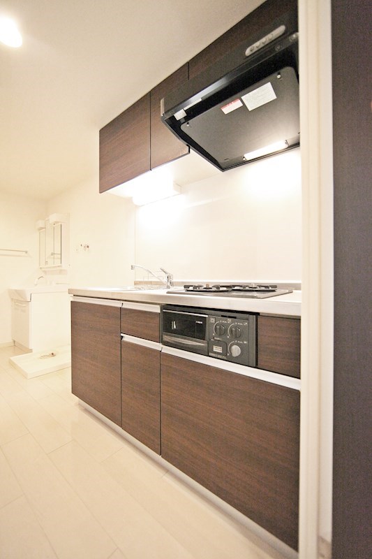 キッチン　システムキッチン（2口コンロ・グリル付）
