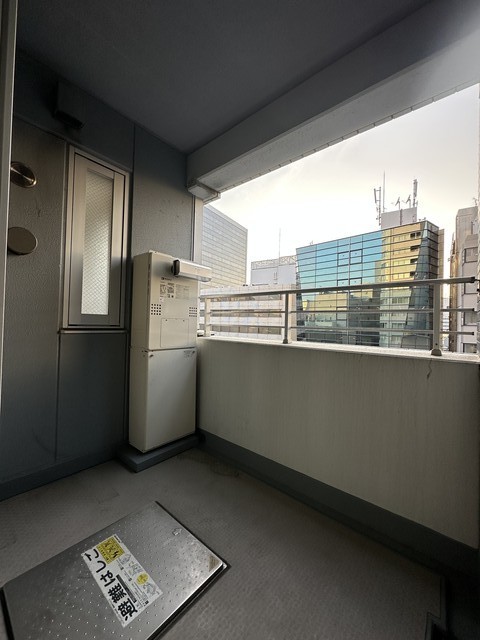 バルコニー　バルコニー