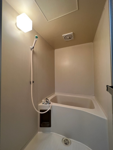 バス・シャワールーム　※写真は別室になります。