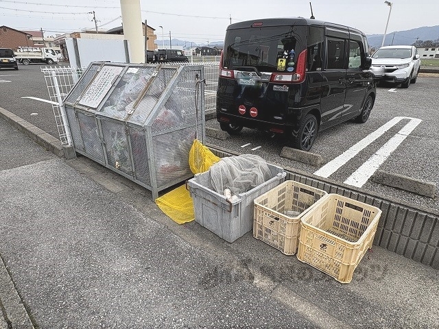 その他　ゴミ置き場