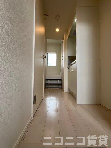 玄関　別号室イメージの為、現状を優先致します。