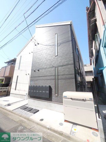 建物外観　駐車場