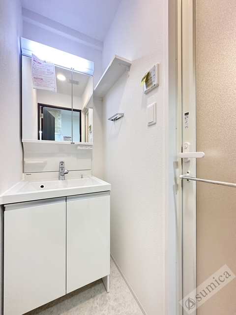 トイレ　同建物同仕様内装イメージ