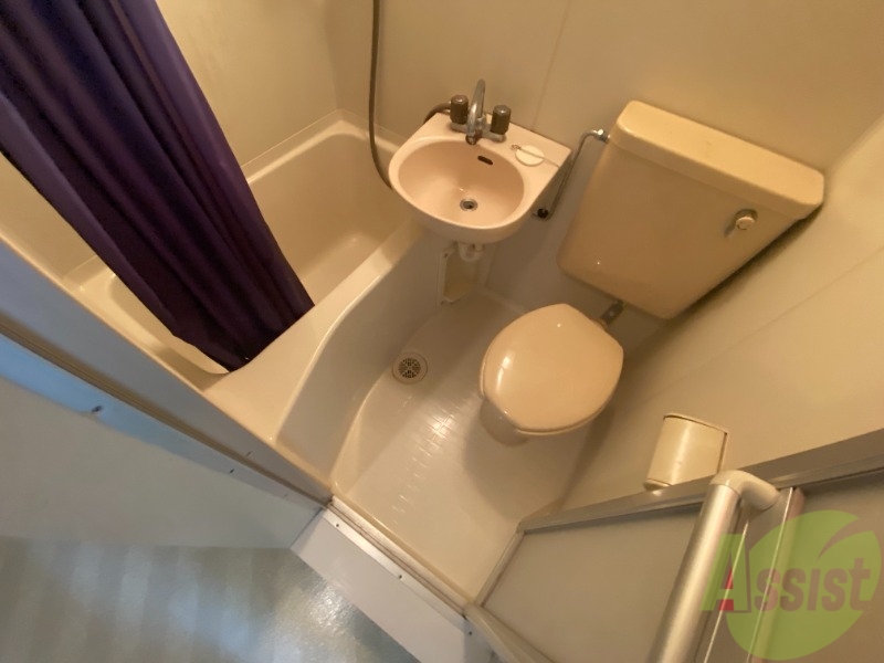 バス・シャワールーム