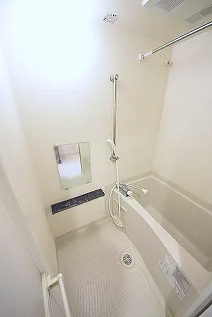 バス・シャワールーム　風呂