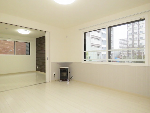 居室・リビング　【グランメール北24条駅前】を見たとお伝えください♪