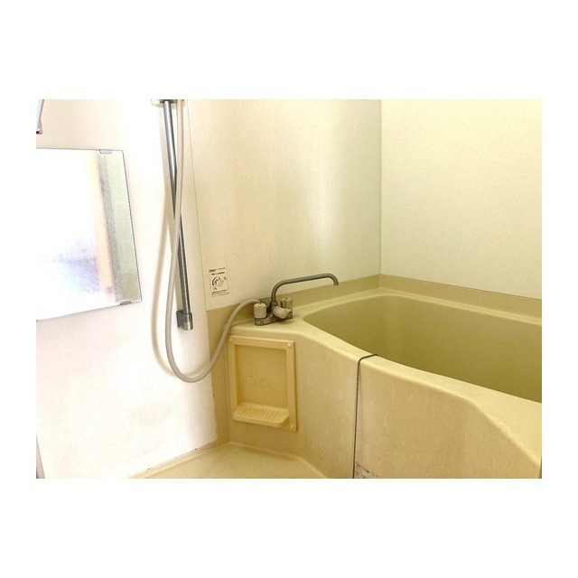 バス・シャワールーム　※画像は他部屋の写真です。実際の設備等に