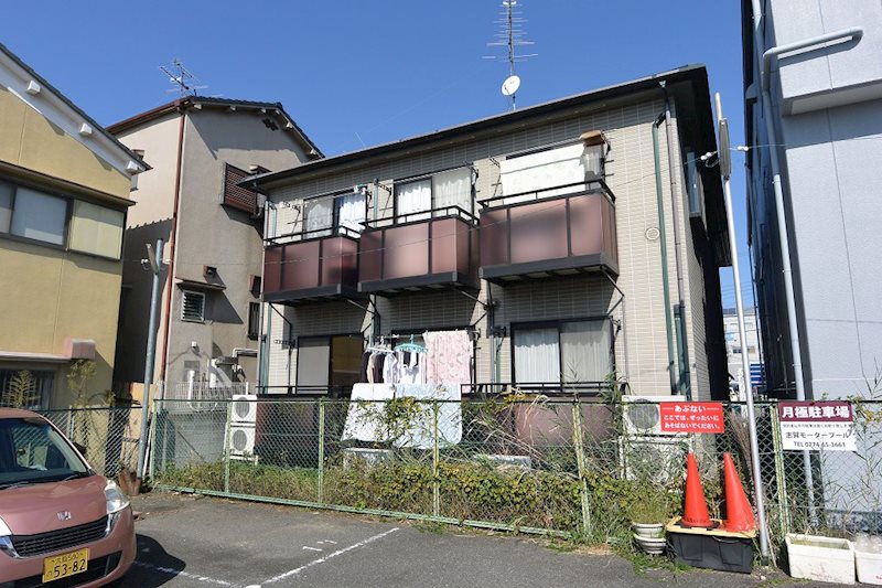 建物外観　メゾン・アブリル