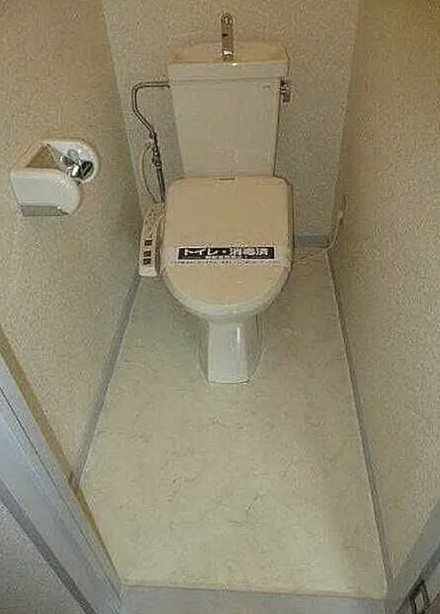 トイレ　落ち着いたトイレです