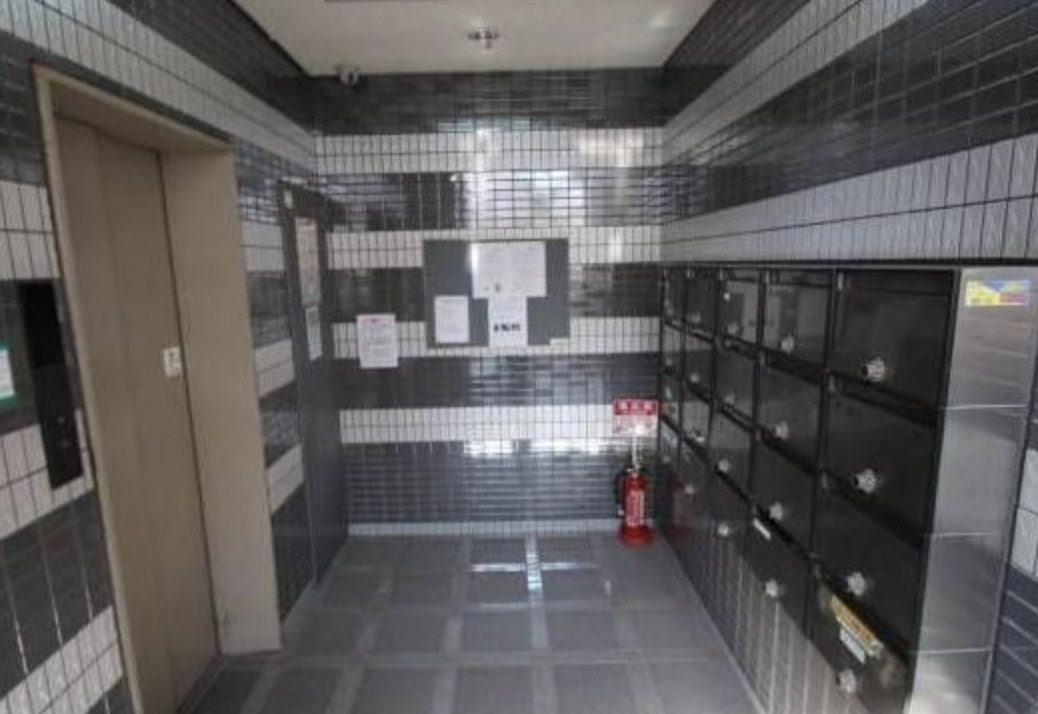 ロビー　建物の内部です