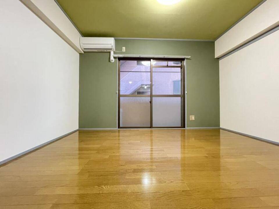 居室・リビング　リビング