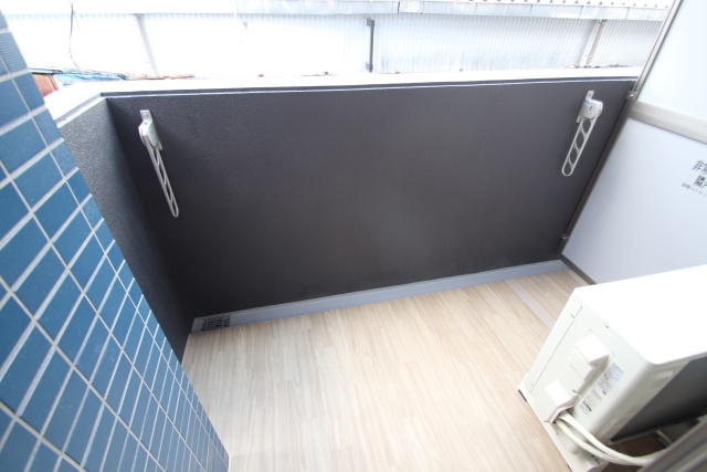 バルコニー　※別室の参考写真の為、現況優先です。