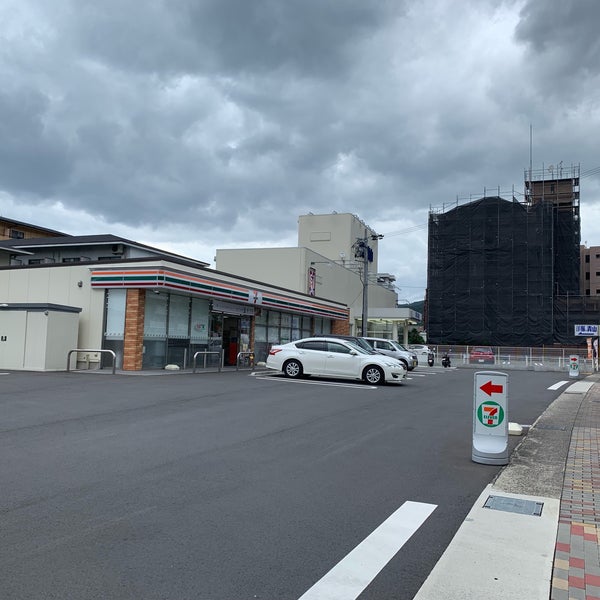 コンビニ　セブンイレブン 山科東野門口町店（コンビニ）まで368m