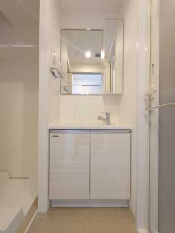 洗面設備　四谷坂町レジデンス