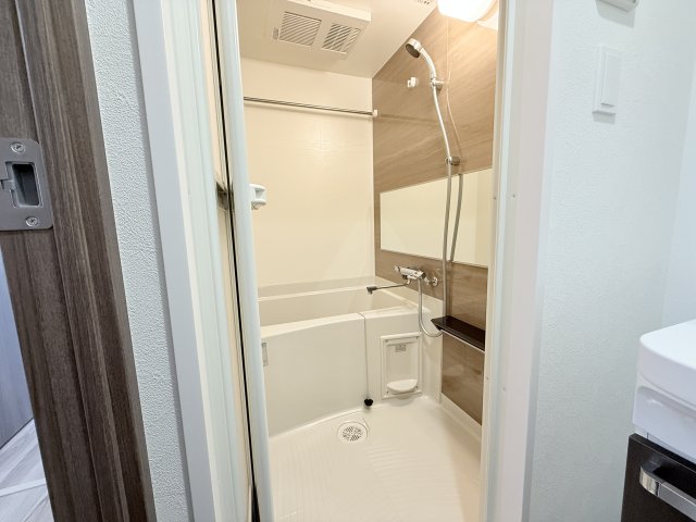 バス・シャワールーム　同一タイプです。